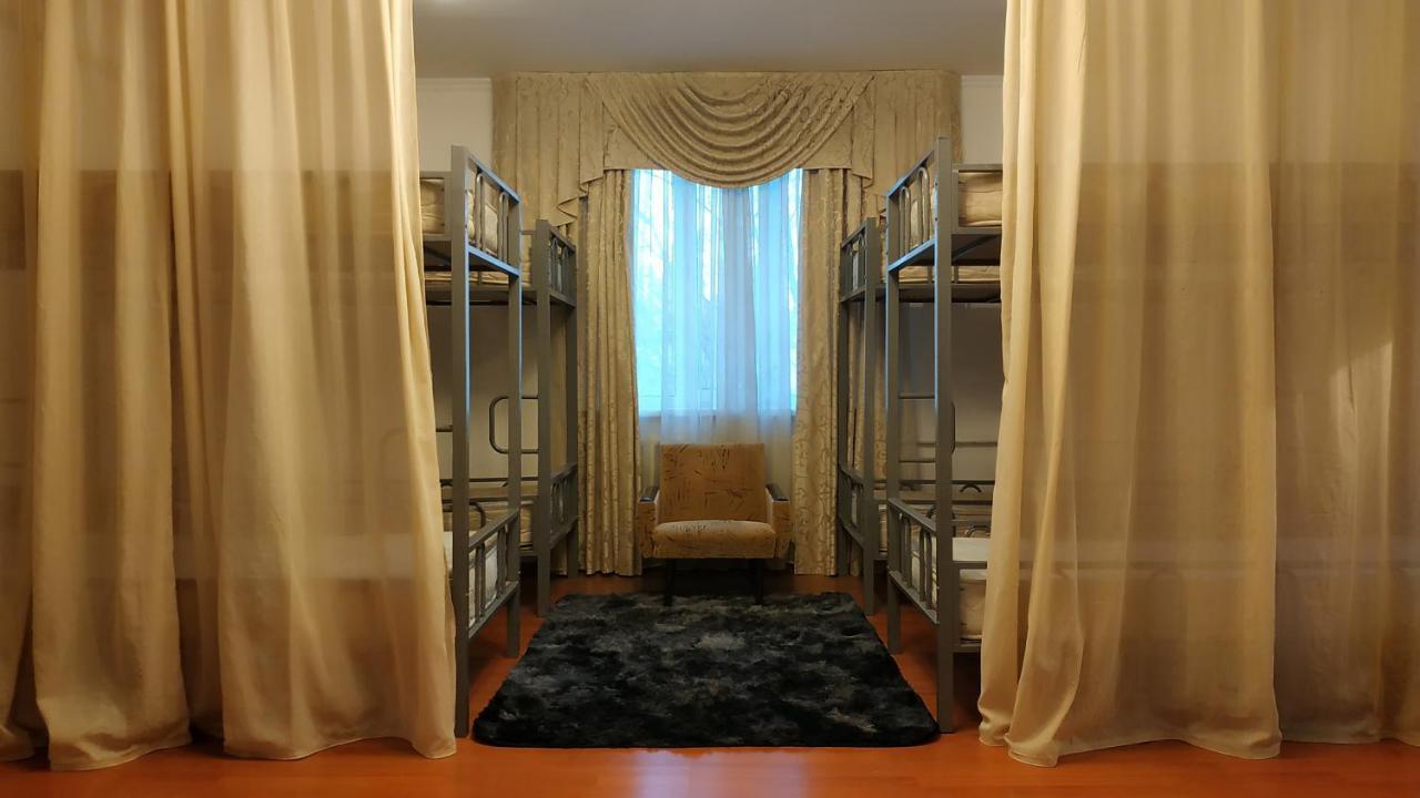 Kgb Home Hostel Biszkek Zewnętrze zdjęcie